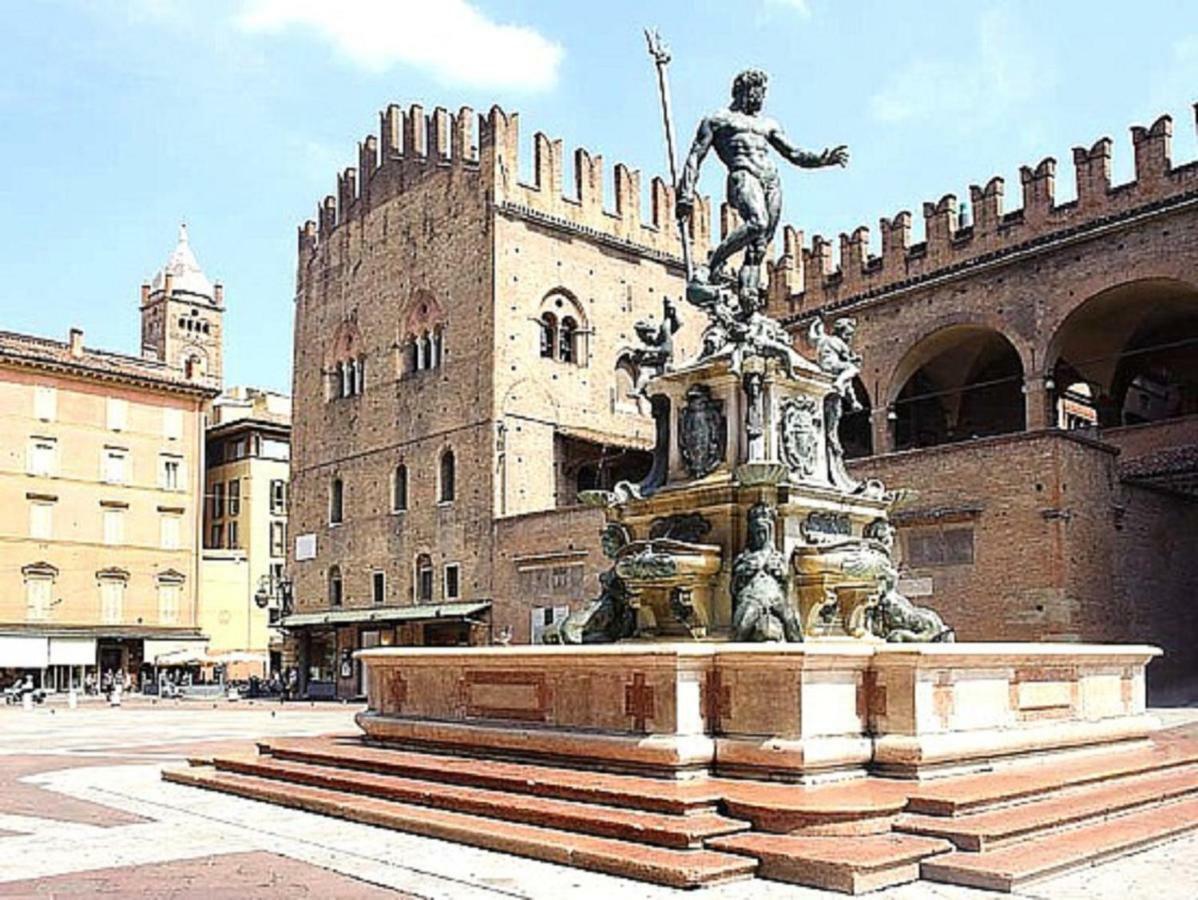 Light & Colours Apartment Bologna Exterior photo