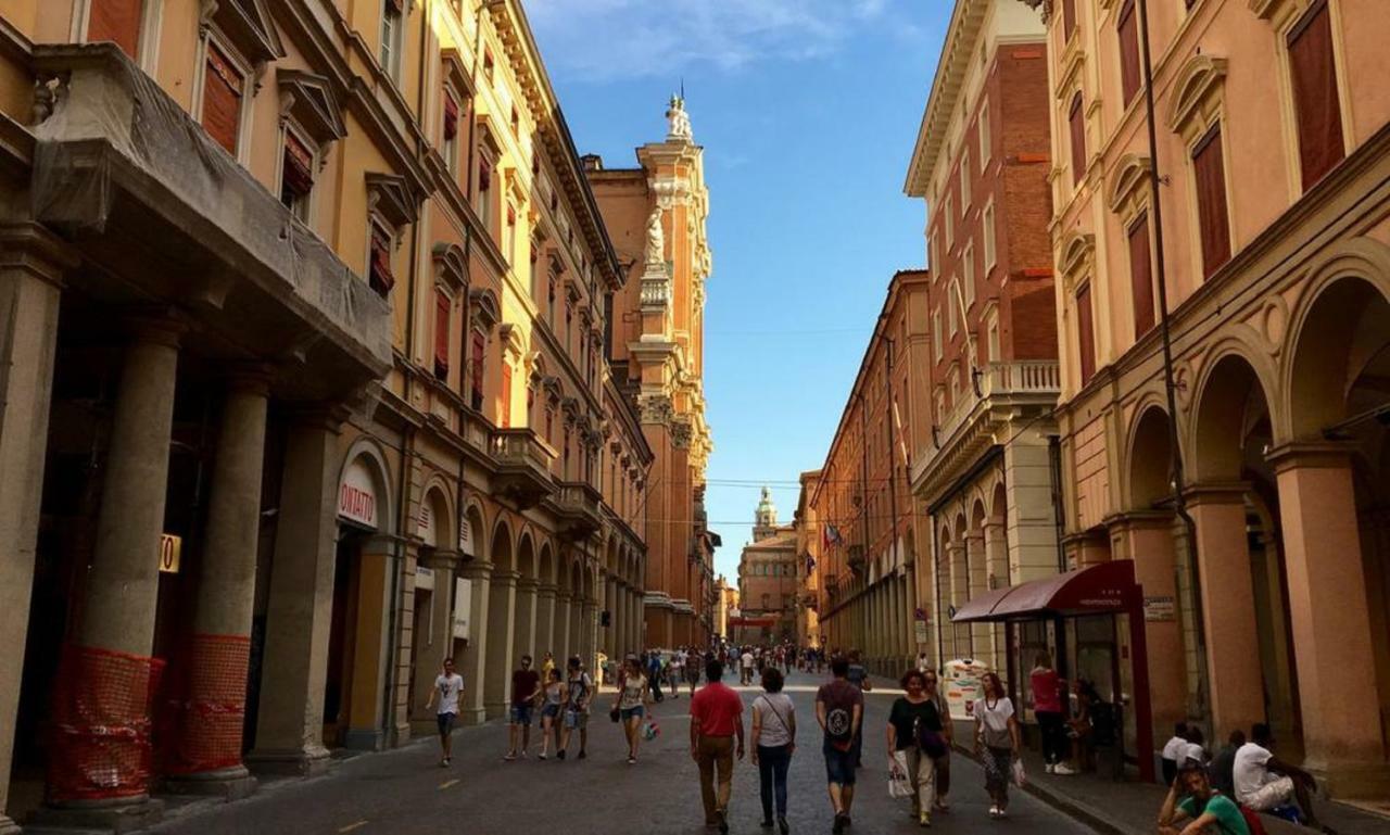 Light & Colours Apartment Bologna Exterior photo