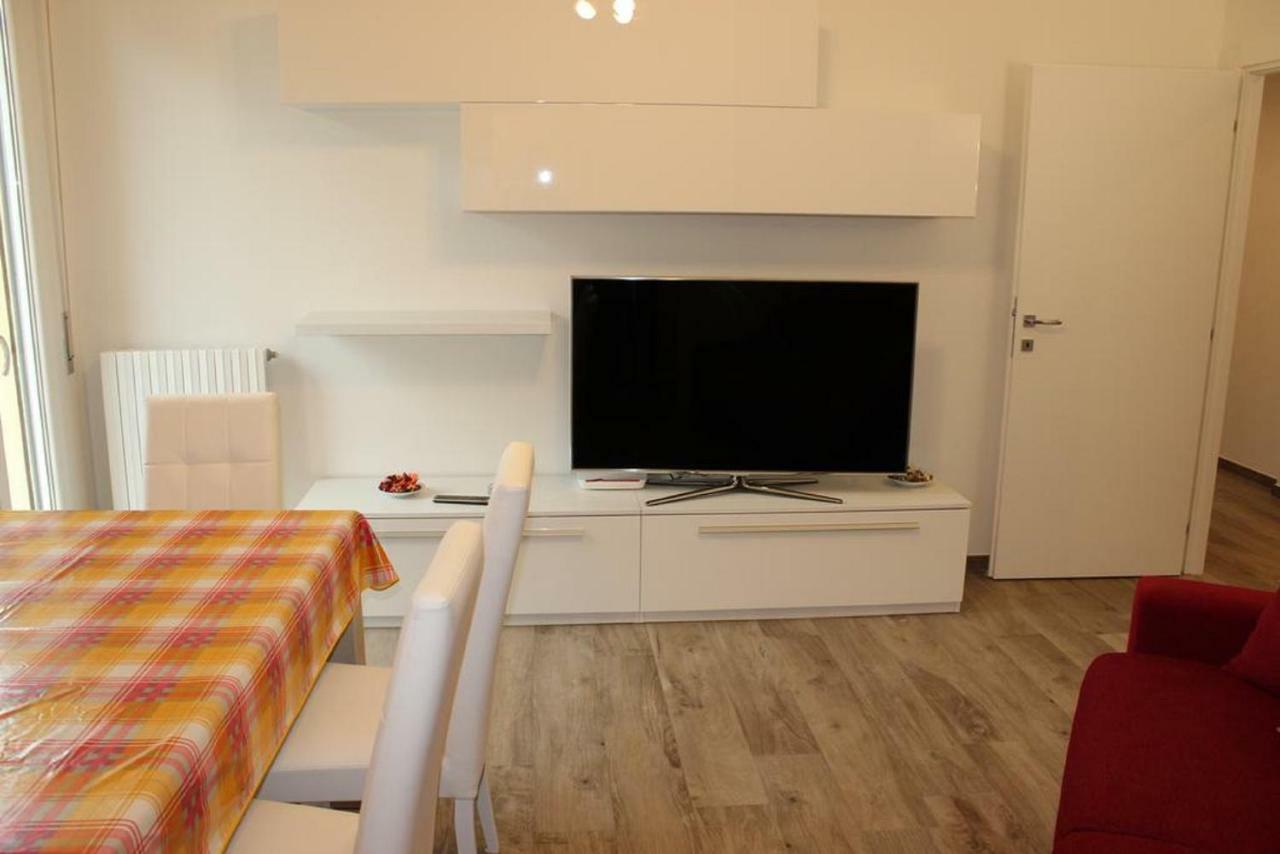Light & Colours Apartment Bologna Exterior photo